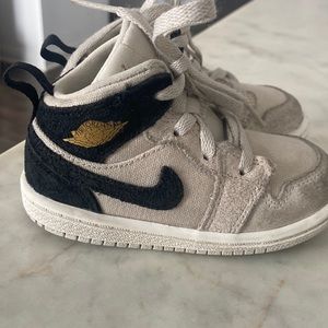 Nike air Jordan toddler size 6